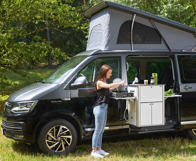 Easy Kitchen Reimo for Mercedes Metris with Bracket