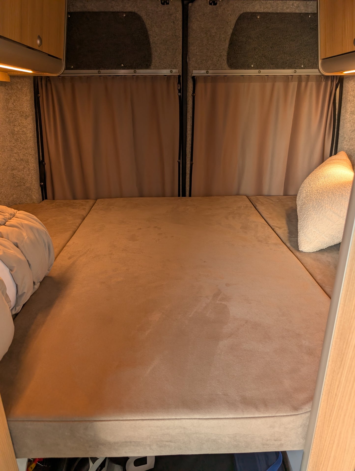 Sprinter Curtain set for rear doors